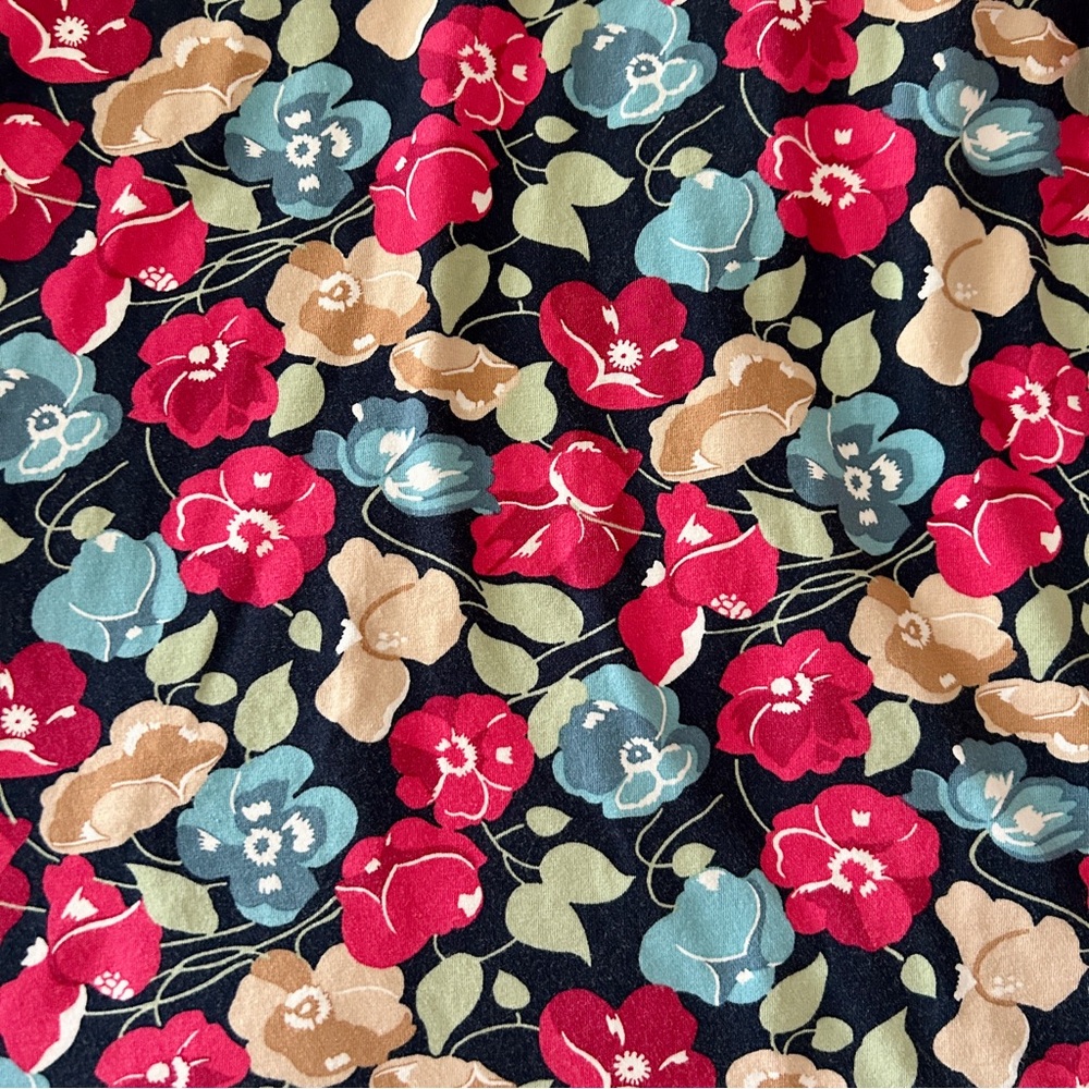 Ann Taylor Floral Print Tee Shirt - Picture 3 of 4